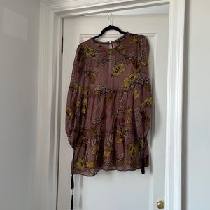 For love and Lemons dress M